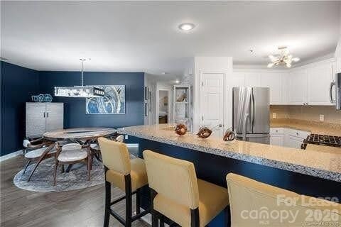Building Photo - 18015 Kings Point Dr