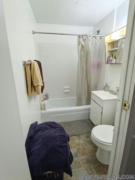 Building Photo - 55 S Huntington Ave