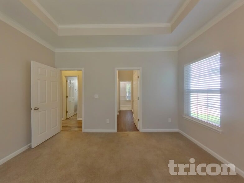 Building Photo - 9127 Dalmeny House Ln