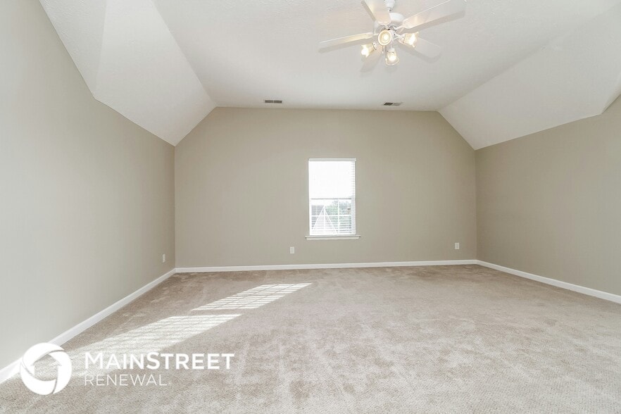 Building Photo - 1740 Woodland Pointe Dr