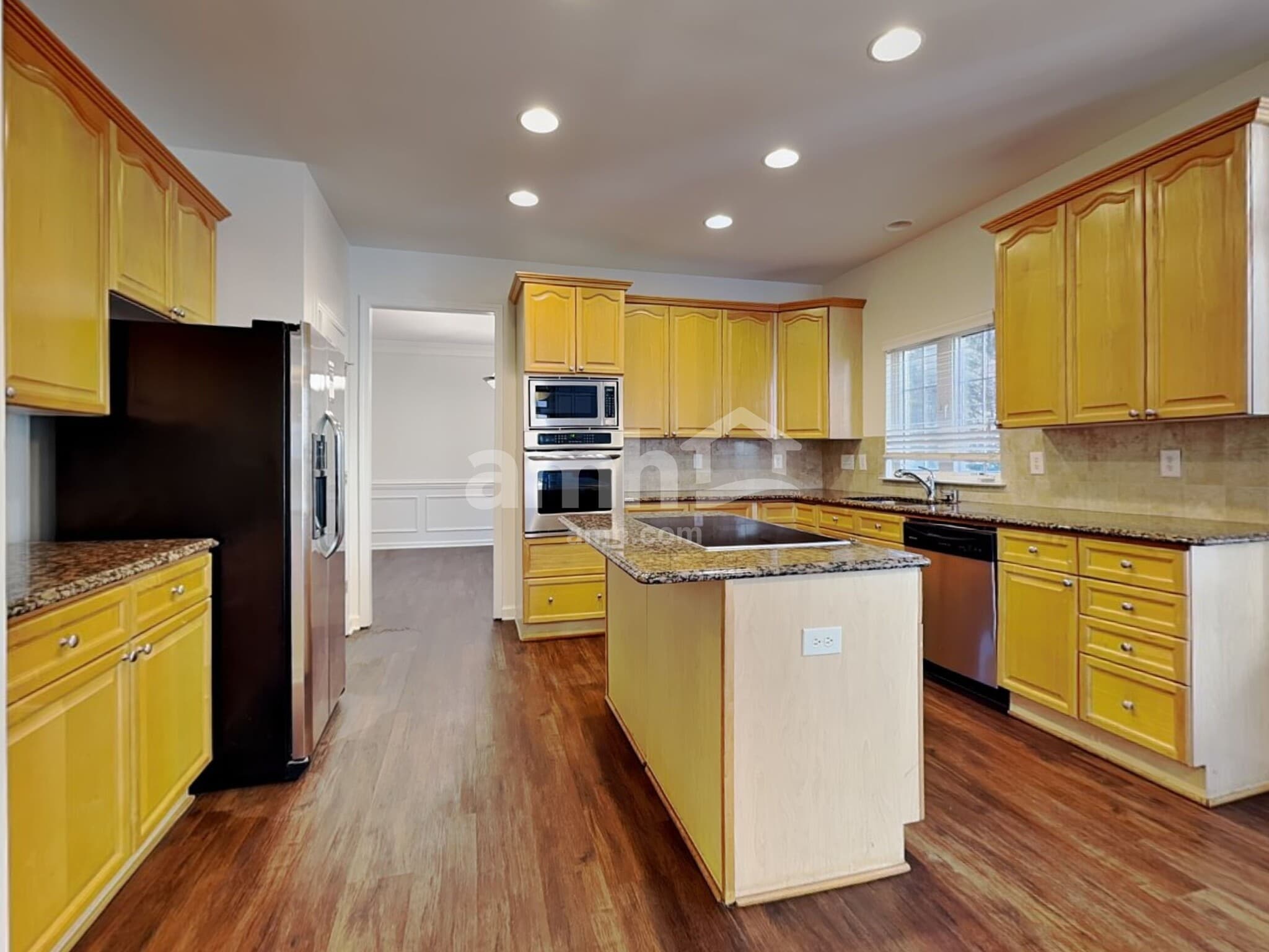 Building Photo - 219 Chandeleur Dr