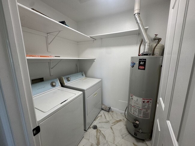 Building Photo - Ranch Rambler in Enoch