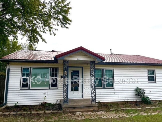 Building Photo - 234 W Thatcher St