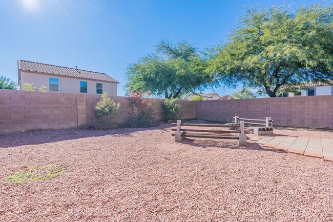 Building Photo - Move In Ready! Four Bedrooms - Close to TSMC