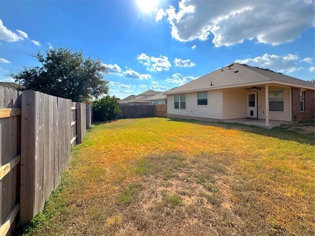 Building Photo - 105 Snowy Egret Ln