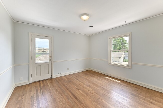 Building Photo - 3866 N Morris Blvd