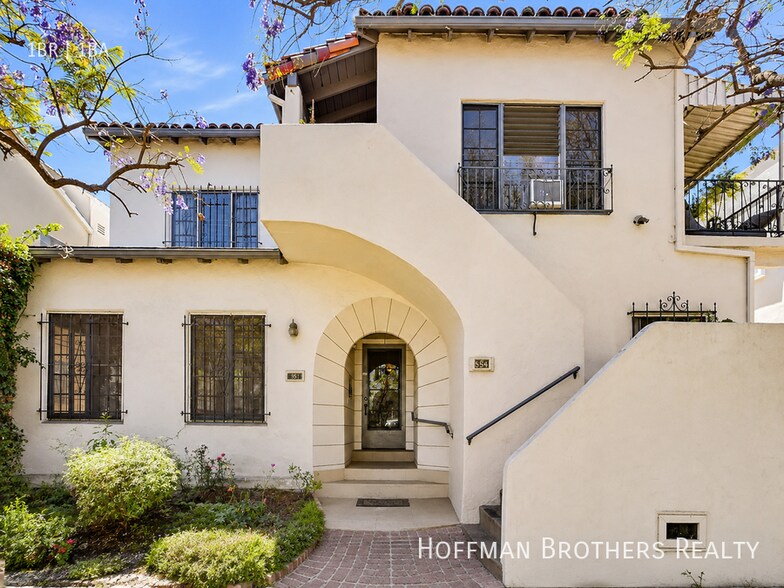 Building Photo - 351 N Sierra Bonita Ave