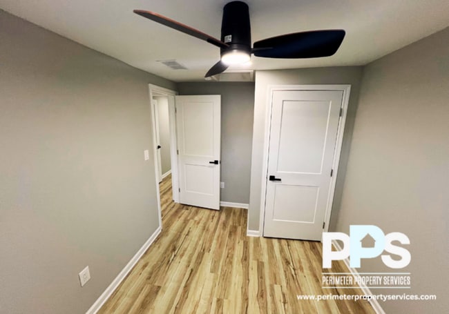 Building Photo - 605 Paines Ave NW