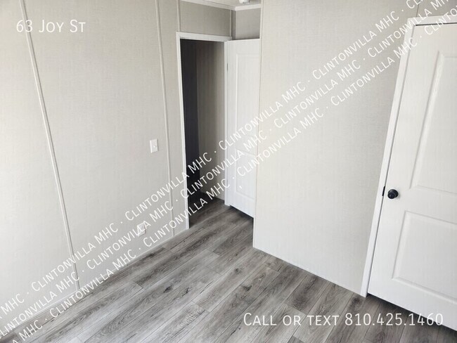 Building Photo - 63 Joy St