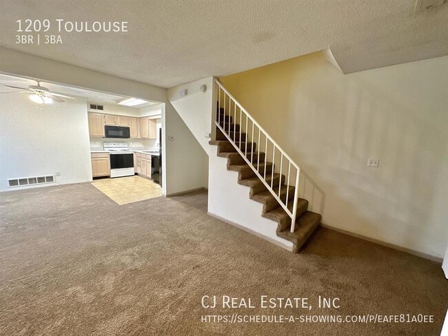 Building Photo - 1209 Toulouse-