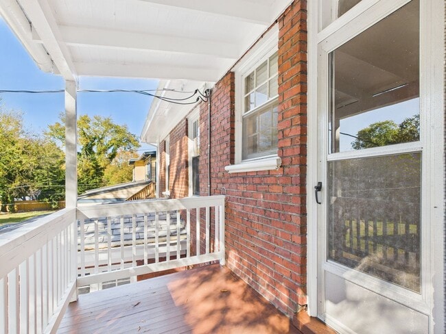 Building Photo - 4222 Chamberlayne Ave