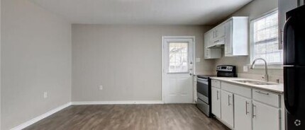 Building Photo - 204 Hall St