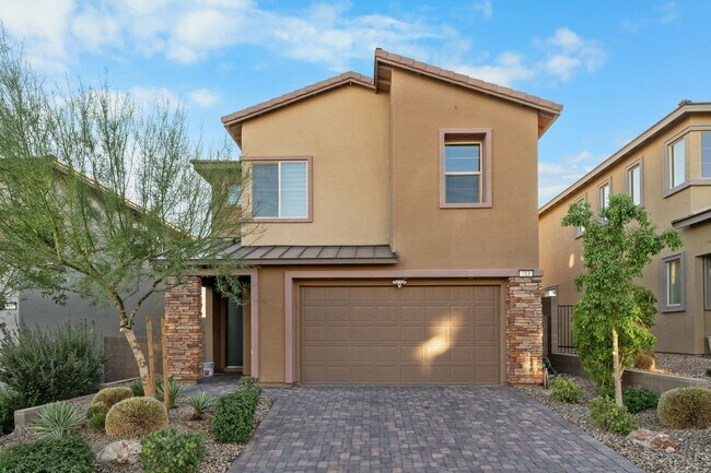 Primary Photo - 713 Foreign Reef Wy