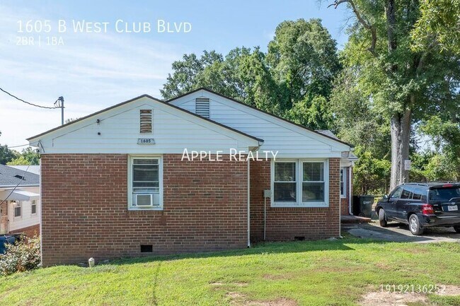 Building Photo - 1605 W Club Blvd