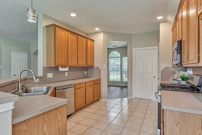Building Photo - 6403 Sagewalk Ct