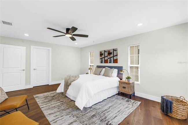 Building Photo - 17601 Sterling Terrace