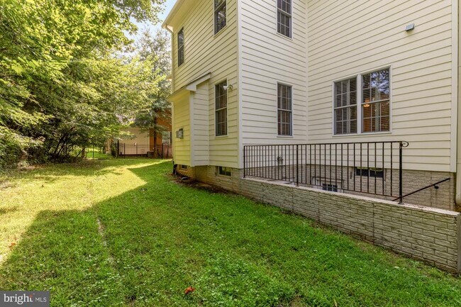 Building Photo - 10606 Rosehaven St