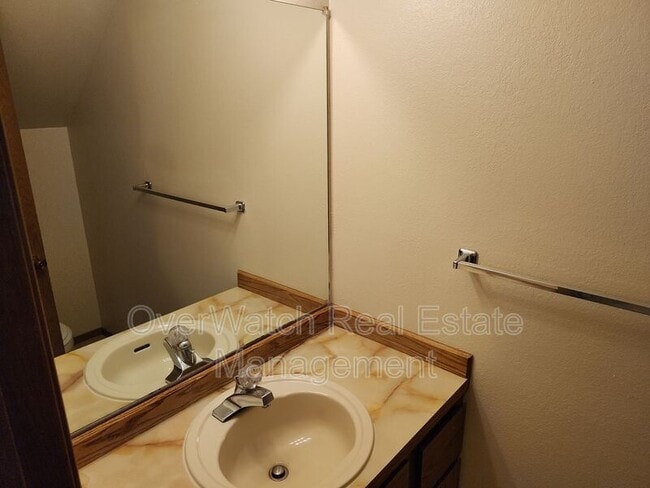 Building Photo - 167 Michael Ct