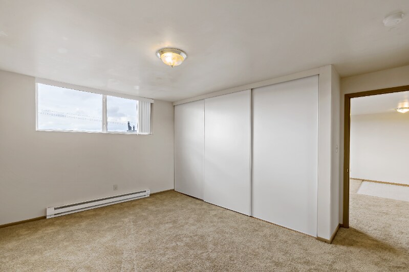 Building Photo - 5625 15th Ave NE
