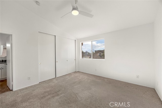 Building Photo - 2211 Ascot St