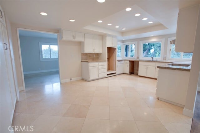 Building Photo - 26081 Via Viento