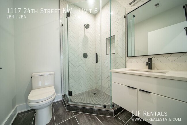 Building Photo - 1117 24th St NW