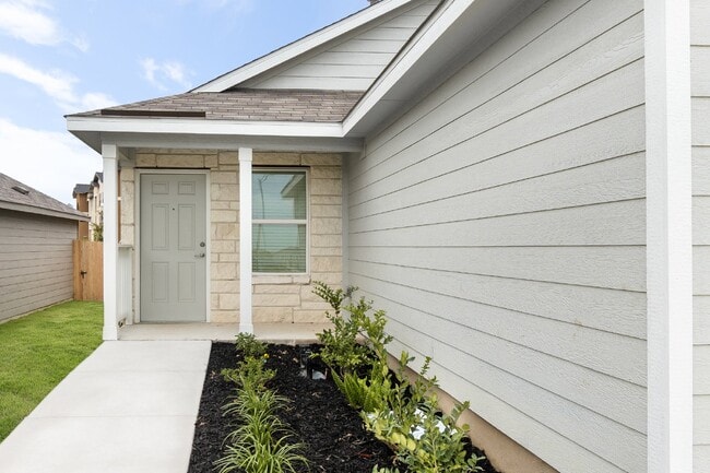 Building Photo - 10507 Bending Dr