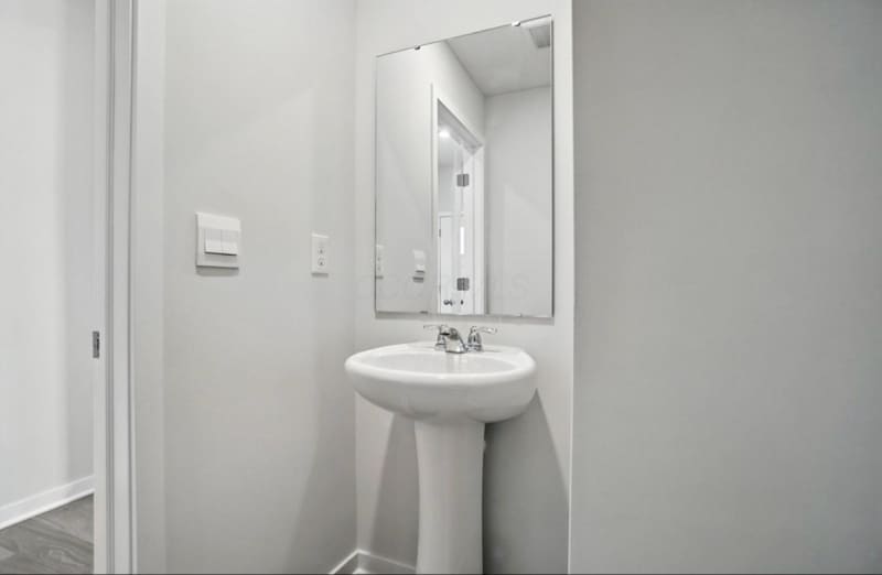 Building Photo - 6296 Marinelli Dr S