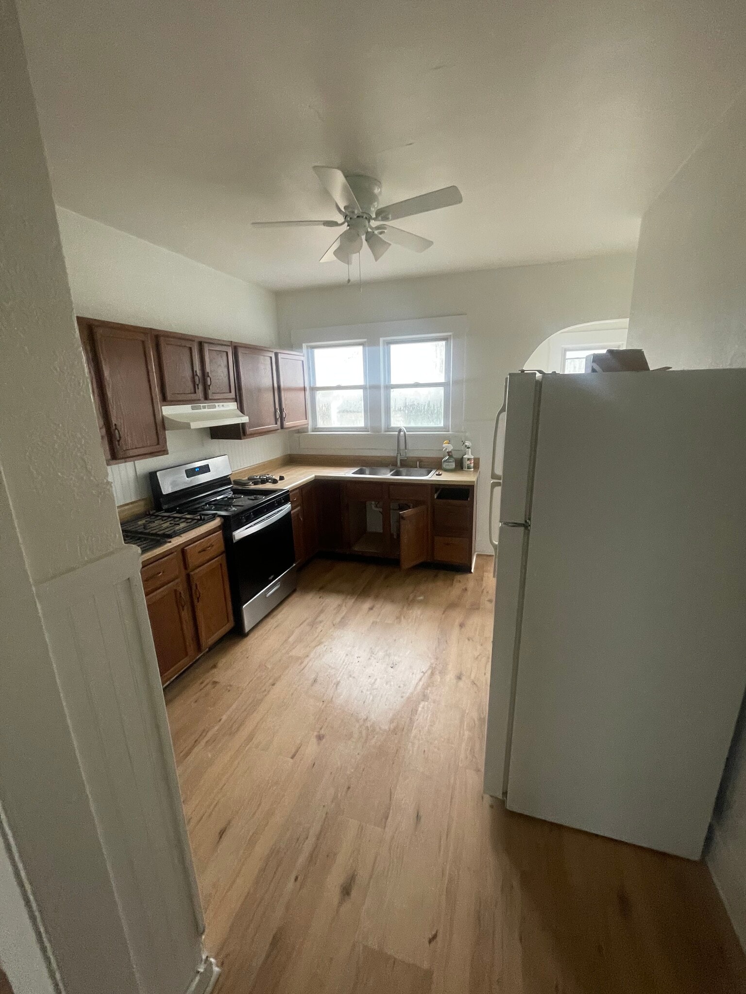 Building Photo - 1608 Marion Ave