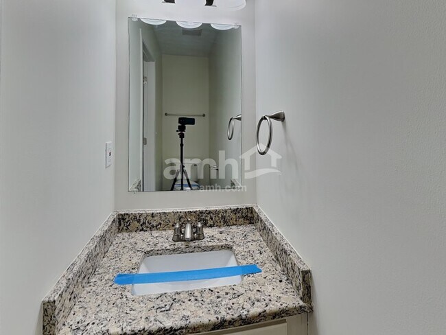 Building Photo - 7772 Williamson Ln