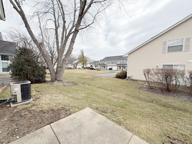 Building Photo - 223 Butternut Ln