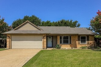 Building Photo - 142 Elmridge Cir