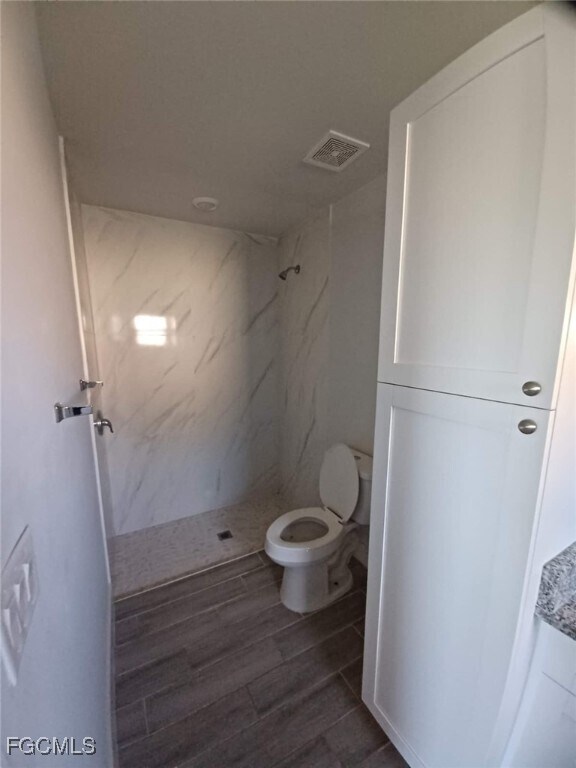 Building Photo - 117 SE 13th St