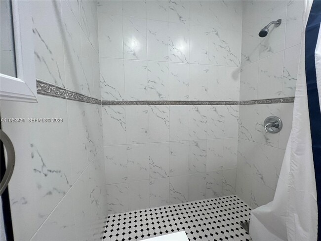 Building Photo - 5245 NW 192nd Ln