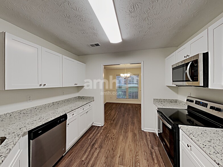 Building Photo - 795 Old Johnson Rd