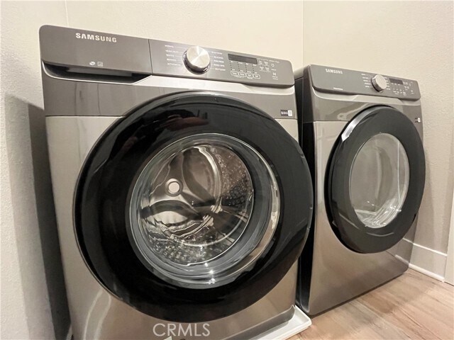 Building Photo - 16559 Pathfinder Ave