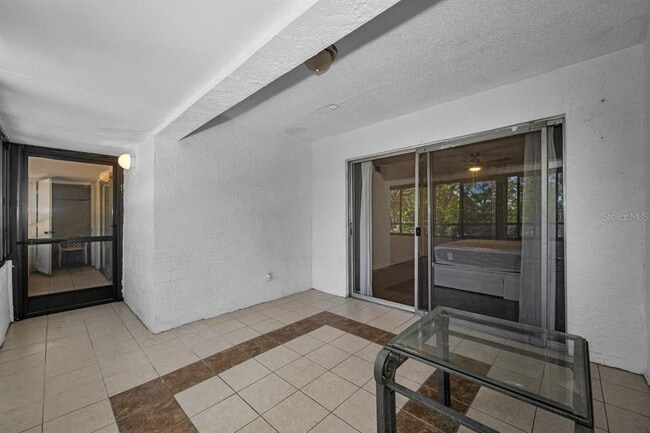 Building Photo - 2581 Countryside Blvd