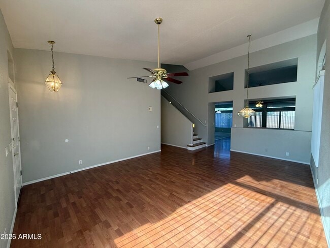 Building Photo - 1253 N Spire Ct