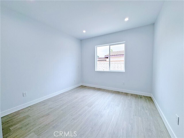 Building Photo - 15846 Hayland St