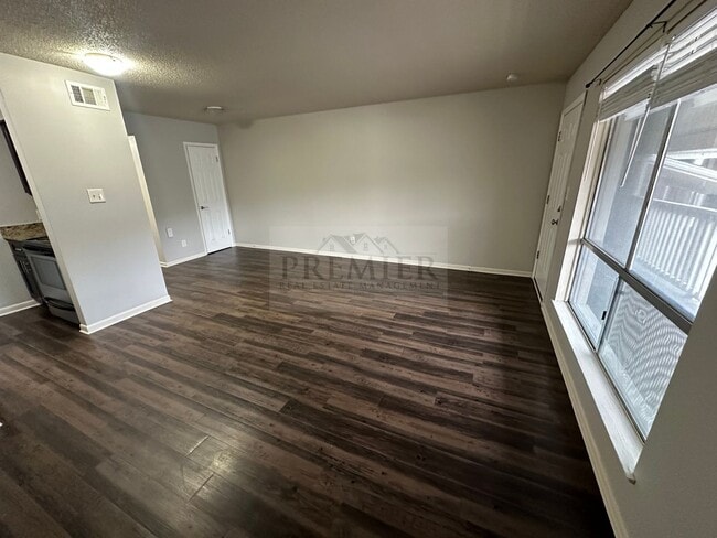 Building Photo - 6019 Barton Ave