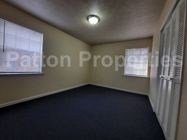 Building Photo - 1655 S Beltline Blvd
