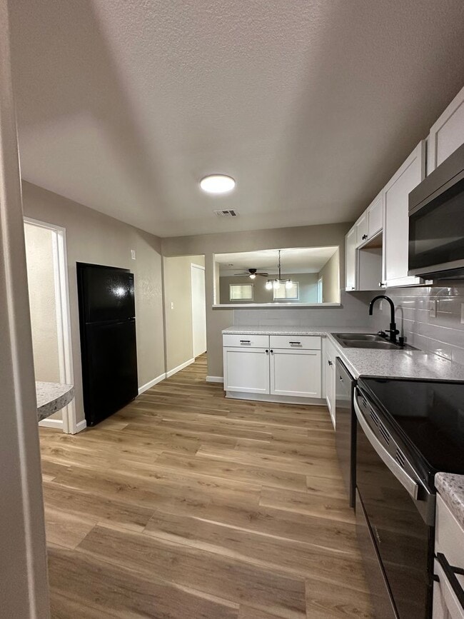 Building Photo - Modern Updates Meet Comfort in This Move-In Ready 3BR Home. Available for Rent or Rent To Own!