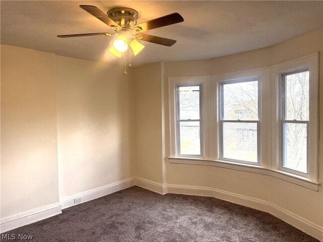 Building Photo - 3242 Sycamore Rd