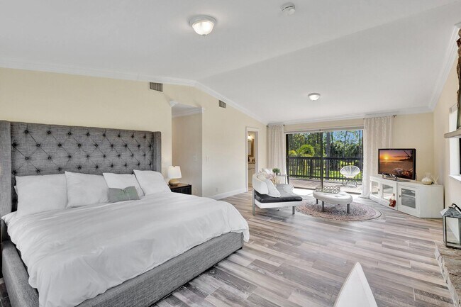 Building Photo - 5446 Reynolds Rd