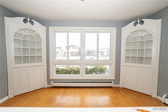 Building Photo - 24 Honduras Ln