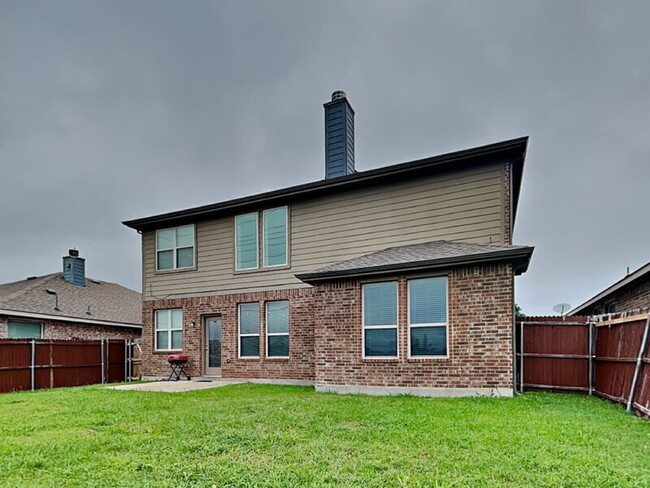 Building Photo - 1211 Antoinette Dr