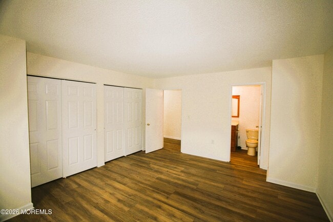 Building Photo - 200 Daffodil Dr