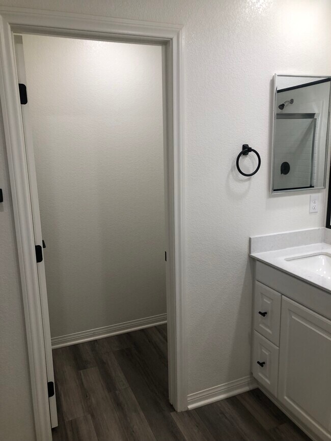 Building Photo - 26756 Calle Celia