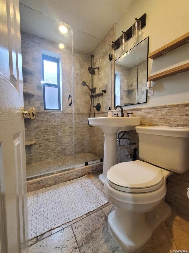 Building Photo - 1 Jefferson Ave