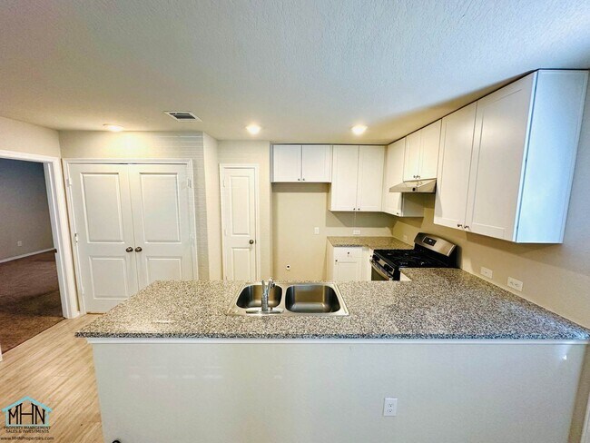 Building Photo - Come Home and Relax in Style in this 3Bedroom 2Bath Home located just a short drive down 1604 fro...